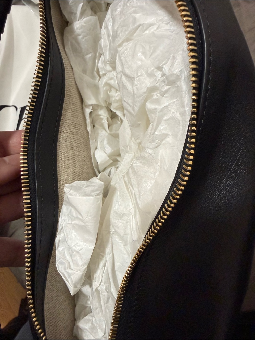 Chloé Marcie Small Leather Shoulder Bag - Picture 12 of 12